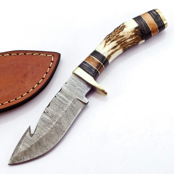 Compact Skinning Hunting Knife